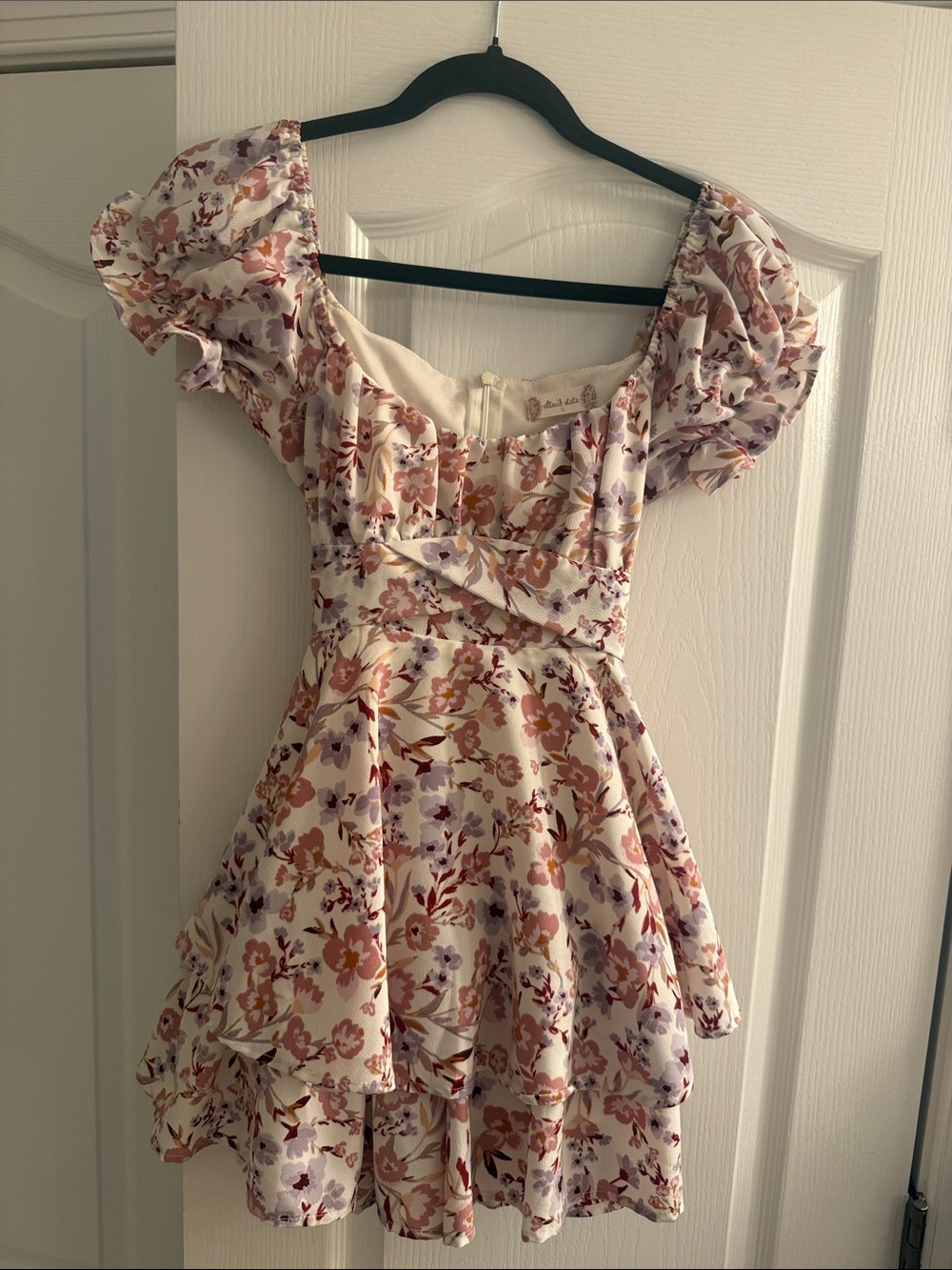Alter’d State Floral Puff-Sleeve Romper in Blush & Lavender
